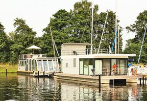 Hausboot  in Ueckermünde - Xenia – Hausboot Ueckermünde - Ihr besonderer Urlaub auf dem Wasser