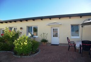 Fewo Achterwasser mit Terrasse *25 Gehminuten vom Strand* – gemütliche Fewo 50m² mit Terrasse und Grill