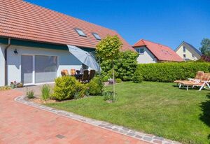 Ferienhaus Alexander, inkl. WLAN, 2 Terrassen & Grill – Doppelhaushälfte
