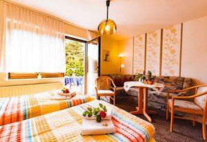 Familiäre Pension & Ferienwohnungen Fischer-Haus – Ferienwohnung 2