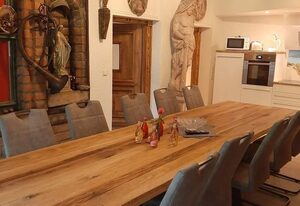 Ferienhof Pommerngreif -Große Wohnung , familiär, mit Poolnutzung und Grillmöglichkeit