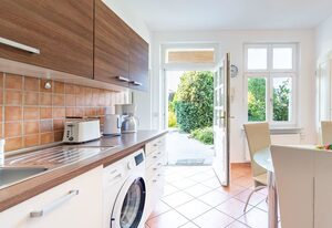 Kaiserbad Heringsdorf - Lauschiges Ferienhaus Achtern