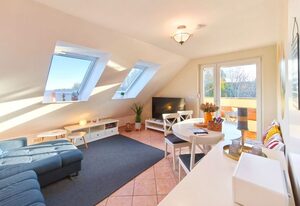 Hauptstrasse 27c – "Erholsame Ferienwohnung 'Lütten Utkiek' – Dein Rückzugsort an der Ostsee!"