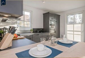 Ferienhaus Örnie – Modernes Ferienhaus mit Sauna & Garten in ruhiger Lage
