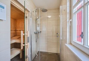 Wolfs Reetdachhaus am Haff mit Sauna, Terrasse & WLAN