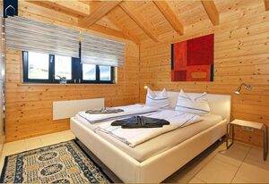 Ferienhaus Villa Riesling – Geräumiges Ferienhaus mit Garten, Sauna & Kamin – nur 500 m zum Strand