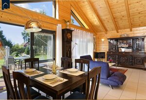 Ferienhaus Villa Riesling – Geräumiges Ferienhaus mit Garten, Sauna & Kamin – nur 500 m zum Strand