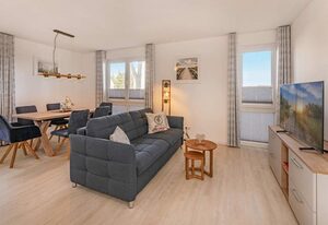 Ferienwohnung Meerzeit – Modernes Appartement mit Balkon – nur 800 m zum Strand