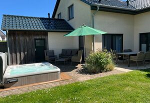 Luxus-Ferienhaus LOUNGE HOUSE