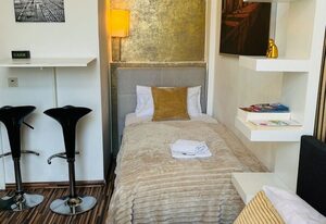Apartment in Bremen-Ost with garden