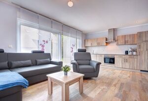 Zinnowitz, Haus Werder Wohnung 4 -  mit Gaskamin – Zinnowitz, H. Werder - WG4 (2-5P)