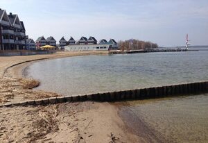 am Wasser mit Terrasse und Kaminofen