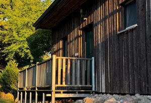Ferienwohnungen im Haus Waldstück – Fewo Pinocchio- mit Garten+Terrasse_3SZ_6Erw.+1K(2J.)