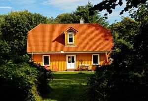 Tante Braun, Ferien in Troja