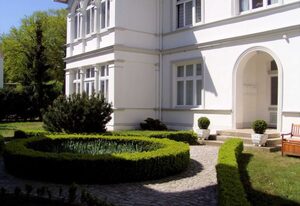 Villa Elisabeth Nebenh.  Fewo Coralle *nur 100m zum Strand* – FeWo im Hochparterre