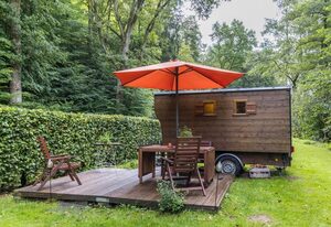 Bienenwagen der Naturheilpraxis Melchger – Bienenwagen, 8qm, 1 Wohn-/Schlafraum, max. 2 Personen