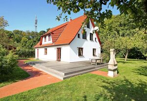 Elfert – 166m² Ferienhaus für bis zu 8 Personen mit Sauna, Whirlpool und Garten