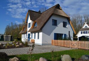 L7 Ferienhaus Strandhafer Ostseebad Rerik - XL – 4-Raum-Ferienhaus mit Kamin (max. 6 Personen) - links