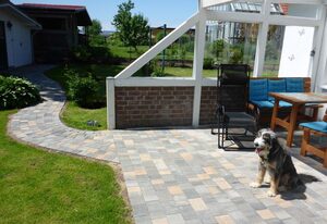 Behagliches Ferienhaus mit Garten und Terrasse