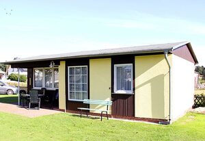 Kleinis Ferienhof Hohen Niendorf bei Ostseebad Kühlungsborn – 3-Raum-Sommer Bungalow Kirschtraum (40m², max 5 Personen)
