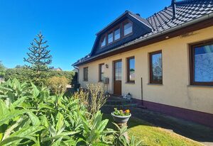 FeWo am Kleinbauernhof Gersdorf bei Kühlungsborn – 3-Raum-Ferienwohnung (max. 4 Pers, 65m²) im Obergeschoss