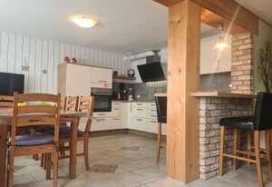 HB Landhaus am Bauernhof im Ostseeland – 4-Raum-Landhaus mit Grillterrasse (120m², max. 9 Personen)