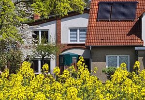 HB Landhaus am Bauernhof im Ostseeland – 4-Raum-Landhaus mit Grillterrasse (120m², max. 9 Personen)