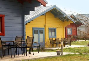 A10 Ostsee Land Ferienhäuser Brusow Kröpelin – A10: 3-Raum-Holzhaus Bine mit Kamin, Terrasse, Podsauna