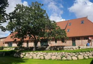Landhaus XL mit Sauna, Kamin und Gruppenraum im Ostseeland – 5) FeWo 5-Raum (139m², 8 Pers., 4 Schlafräume, Süd-West)