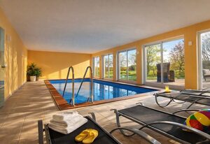 Mira Belle Fewo 1 mit Indoor Pool und Sauna – Exklusive Ferienwohnung mit Indoor-Pool, Sauna und großzügiger Terrasse