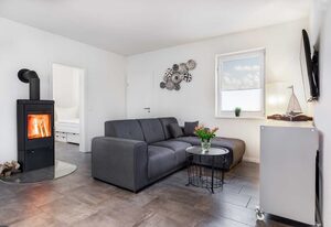 Das Blaue und Das Weiße StrandHaus OFC 16 – BlauWeiß StrandHäuser mit Kamin für 8 Gäste