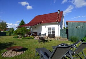 Ferienhaus "Natur Erholung Pur" - Mecklenburgische Seenplatte - zwischen Müritz und Ostsee