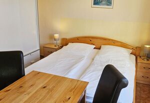 Haus Nordlicht – Geräumige Ferienwohnung Windrose in Kühlungsborn nahe Sandstrand