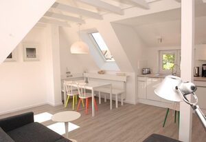 Haus Flora - Golden Knoepke