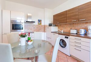 Ferienhaus Achtern mit Terrasse, Kamin und 2 Schlafzimmern