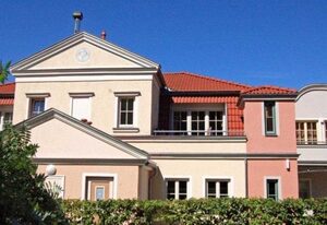 Appartementhaus Gegenkolonnaden – (79) 3- Raum- Appartement