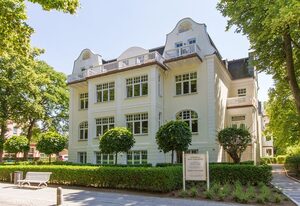 FeWo Am Strand / Strandvilla Belvedere (Ostseeallee) – FW 45, Ferienwohnungen am Strand - max. 4 Erw. Personen