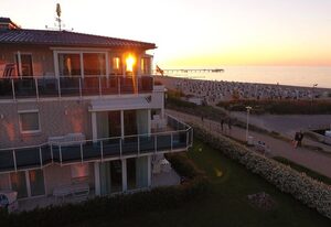Strandresidenz-Kühlungsborn ***** – Dörchläuchting (Whg. 2)