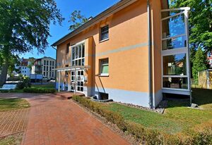 Souterrain-FeWo Bernsteinkajüte im Ostseepark Waterfront – Wohnung 40