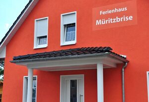 Ferienwohnungen / Appartements - Ferienhaus Müritzbrise – 3 Zimmer Erdgeschoss - Fewo Ferienhaus Müritzbrise