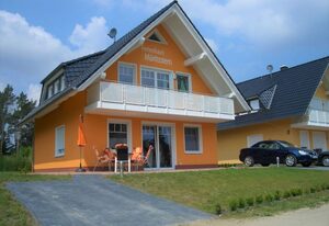 Ferienwohnungen / Appartements - Ferienhaus Müritzstern – 3 Zimmer Erdgeschoss - Fewo Ferienhaus Müritzstern