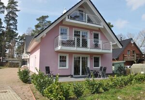 Ferienwohnungen / Appartements - Ferienhaus Müritzzauber – 4 Zimmer Erdgeschoss - Fewo Ferienhaus Müritzzauber