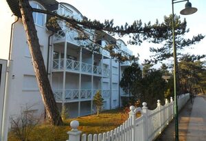 Dünenhaus Christa, App. 2 **30m vom Ostseestrand entfernt** – Appartement 2