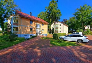 Ostseepark Waterfront, Karavelle 34 an der Strandpromenade