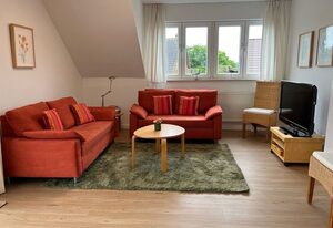 Haus am Gothensee mit 2 Wohnungen und Parkplätzen – FW im OG