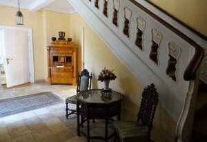 Gelbes Apartment