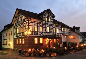Landhotel Zur Grünen Kutte – Einzelzimmer Landromantik mit Balkon