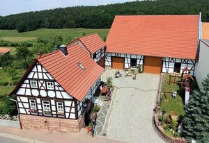 Landhotel Zur Grünen Kutte – Einzelzimmer Landromantik mit Balkon