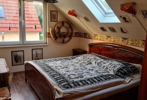 Pension Kapellenstraße - Ferienwohnung  mit individueller Ausstattung - jedes Zimmer ist anders. Komplette Küche.