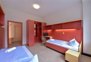 Internationales Gästehaus – Zwei-Vierbettzimmer mit Du/WC